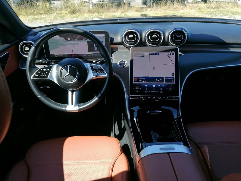 Mercedes-Benz Třídy C (2022) 200d 9G Luxury Line,Kůže - fotka 8 z 42