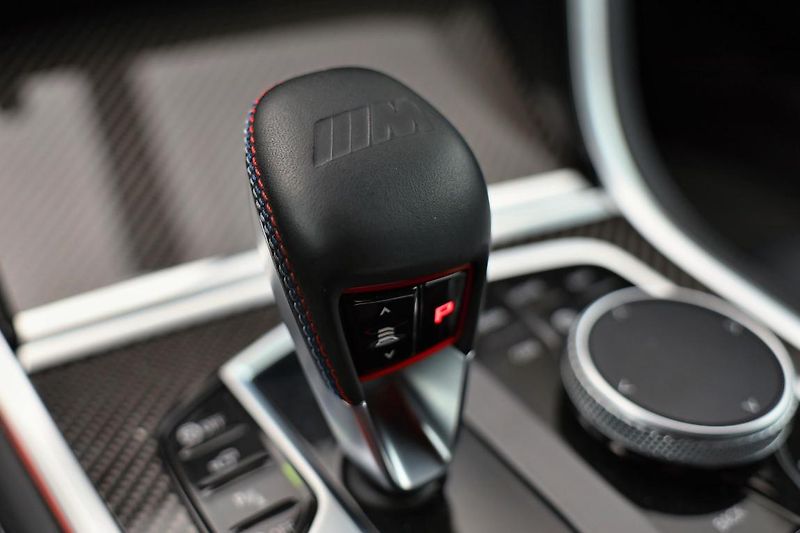 BMW M8 Gran Coupé - fotka 15 z 18
