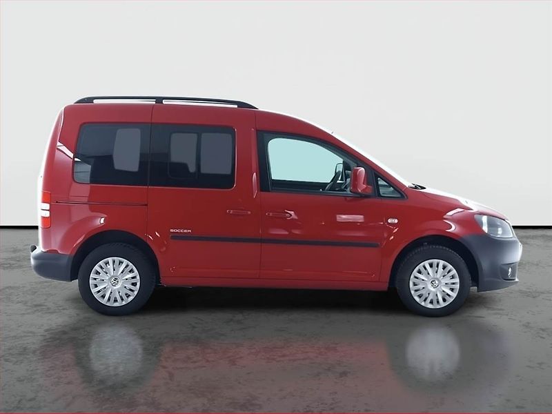 Volkswagen Caddy (2014) Soccer 1.6 TDI, 5Míst - fotka 6 z 20