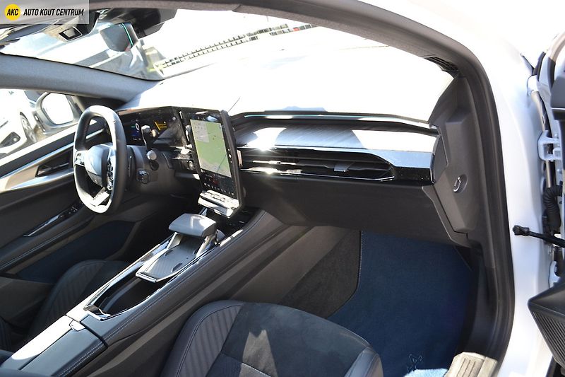 Renault Rafale esprit Alpine E-Tech full hybr - fotka 18 z 69