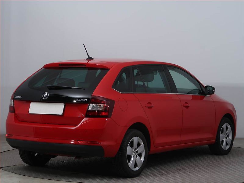 Škoda Rapid (2019) Spaceback 1.0 TSI, Serv.kniha - fotka 5 z 14