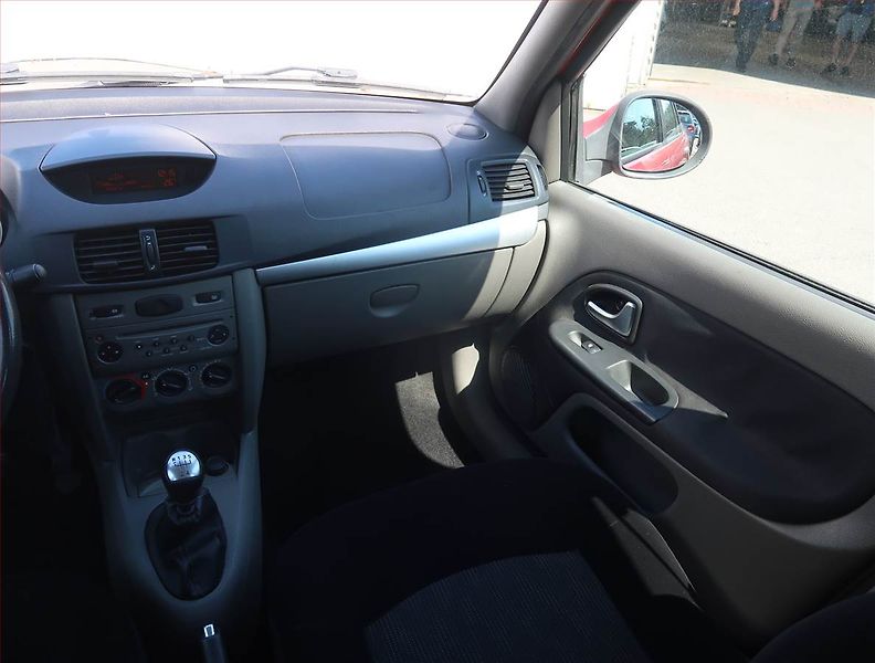 Renault Thalia (2010) 1.2 16V, Serv.kniha, po STK - fotka 8 z 15