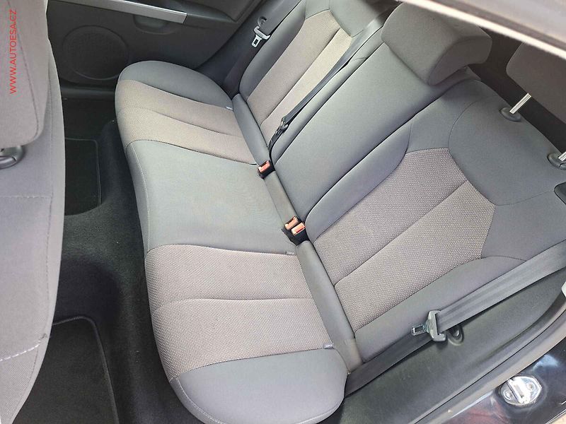Seat Leon (2009) 1.6 MPi, 1.maj,ČR, servis - fotka 10 z 15