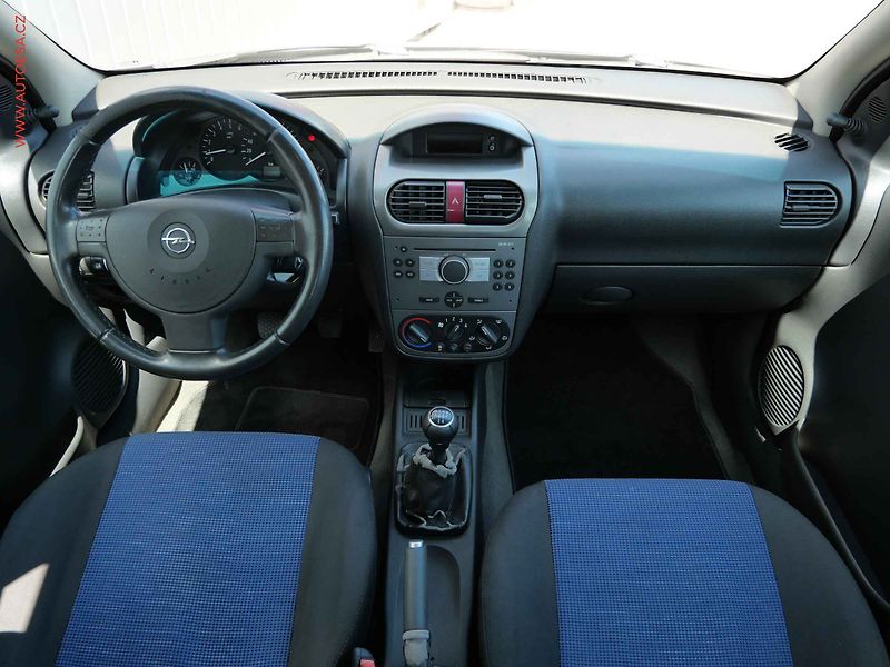 Opel Corsa (2005) 1.3 CDTi, Klima - fotka 8 z 15