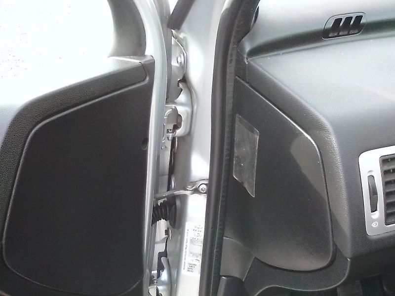 Peugeot 307 (2007) 2.0i 16V  SW , závěs - fotka 19 z 33