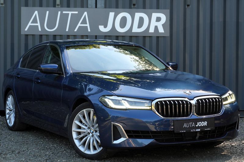 BMW Řada 5 540i xDrive, ČR, ACC, Harman - fotka 13 z 40