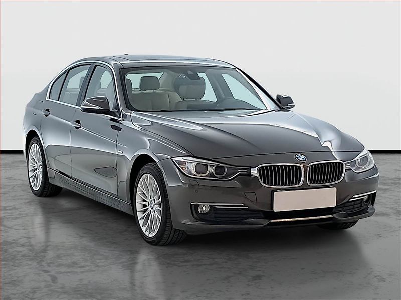BMW Řada 3 (2012) 320 d, Kůže, Navi, Bi-Xenony - fotografie inzerátu