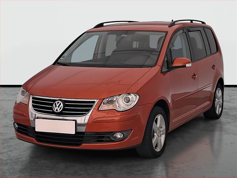 Volkswagen Touran (2009) 1.4 TSI, 7 míst, Tempomat - fotka 2 z 17