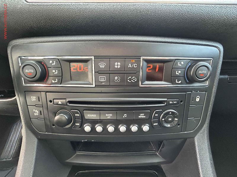 Citroën C5 (2010) 2.0 HDi, ČR, STK9/28 - fotka 15 z 18