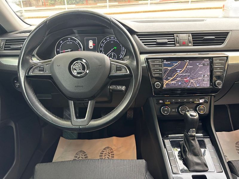 Škoda Superb 2.0TDI-110KW.DSG.TAŽNÉ-ZÁRUKA - fotka 19 z 48