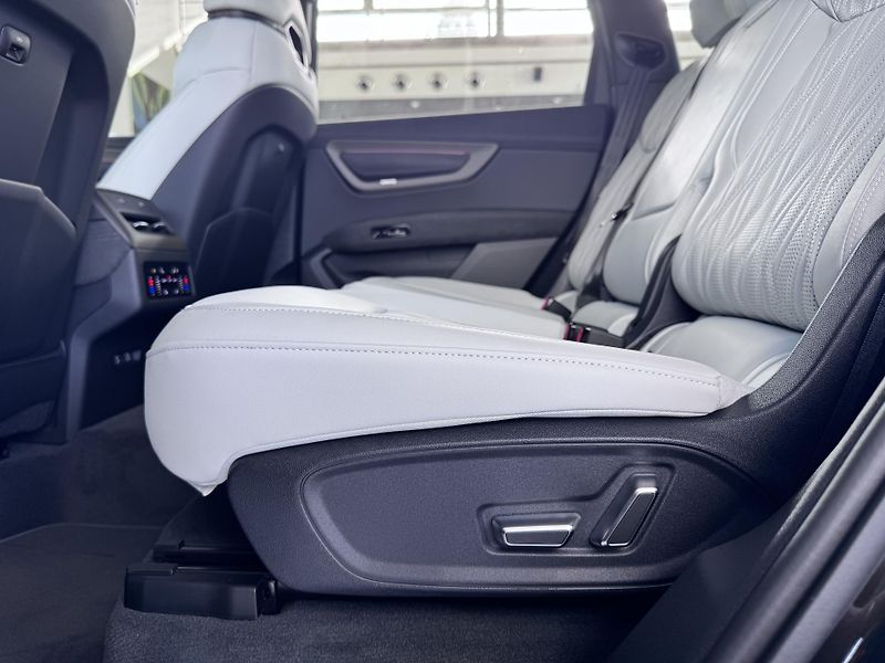 Audi Q7 Nová generace skladem - fotka 29 z 47