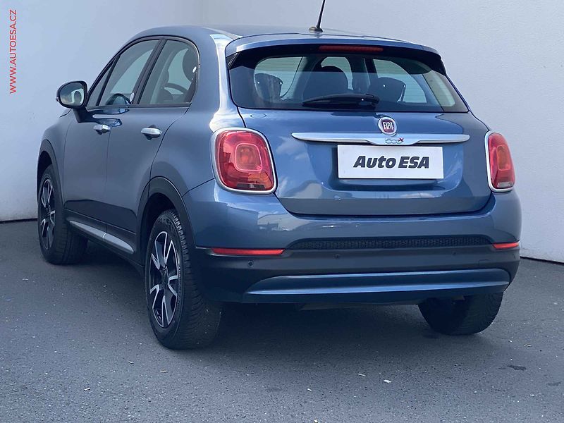 Fiat 500X (2018) 1.4T, 1.maj,ČR, Bixen - fotka 6 z 17