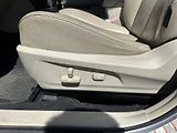 Subaru Outback (2012) 2.0 D 4x4 manual  - náhled 17