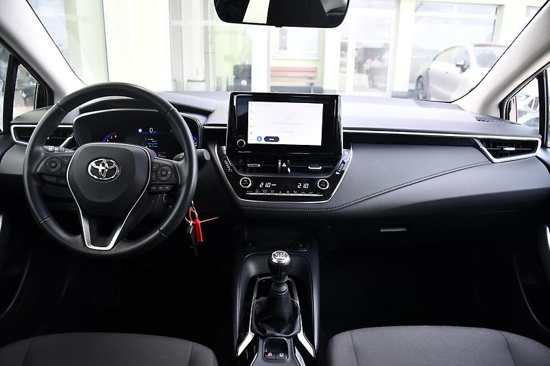 Toyota Corolla 1.5VVT-i 1M 2xKOLA  - fotka 5 z 36