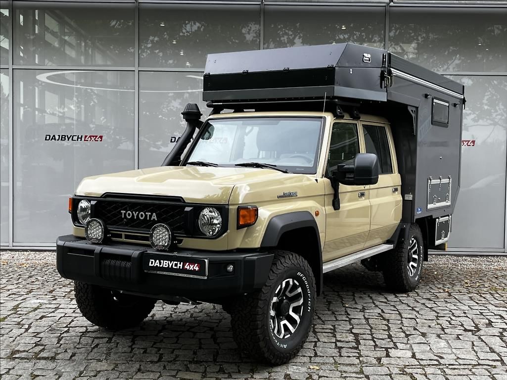 Toyota Land Cruiser 4,0 Obytný - nejetý