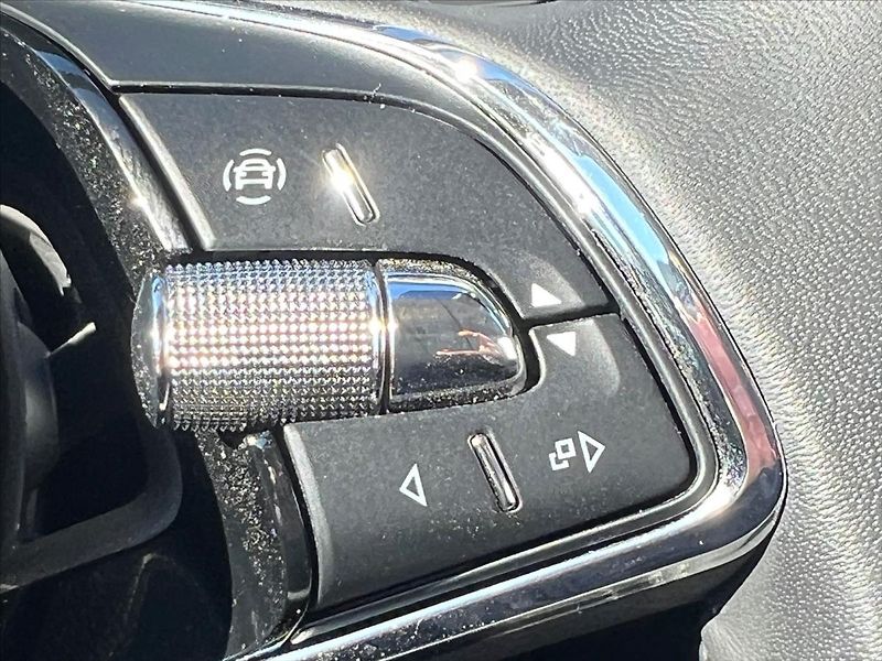 Škoda Superb 2,0 TDi 147 kW 7DSG STYLE  III - fotka 21 z 32