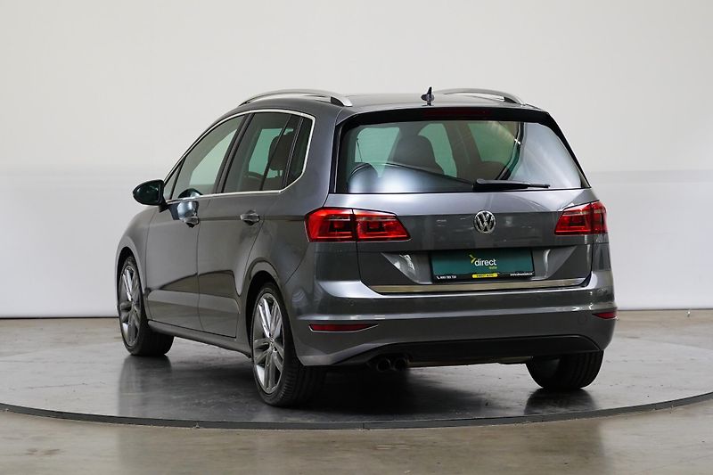Volkswagen Golf - fotka 7 z 25