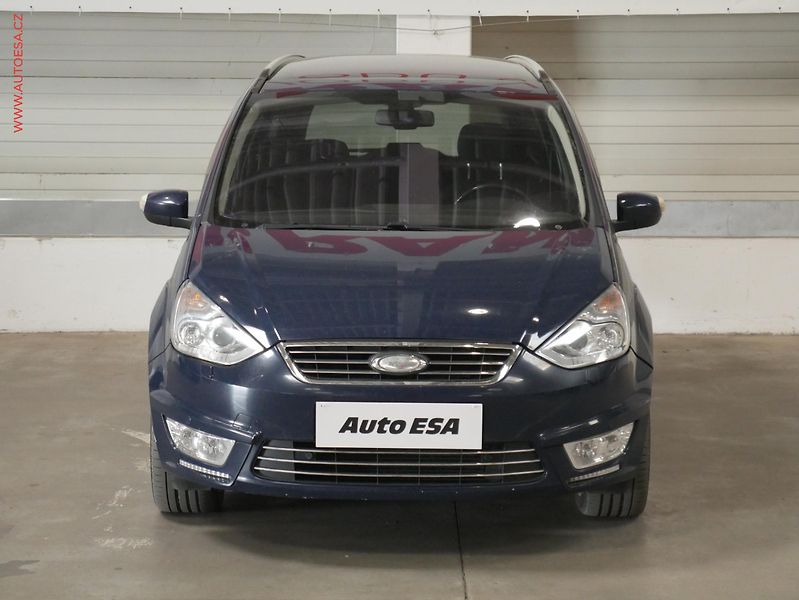 Ford Galaxy (2011) 2.2 TDCi, ČR, Ghia, panor - fotka 2 z 20
