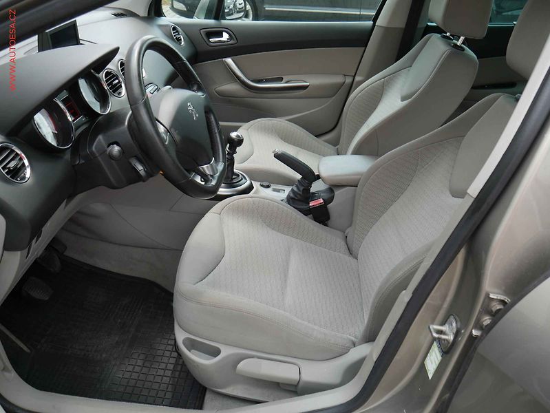 Peugeot 308 (2011) 1.6HDI, STK5/28 - fotka 9 z 17