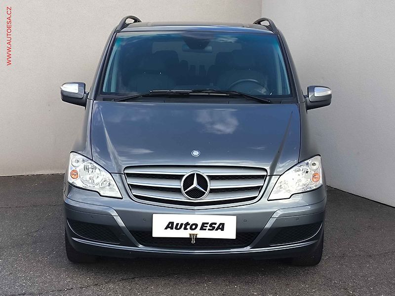 Mercedes-Benz Viano (2012) 3.0CDi L2, Trend, AT - fotka 2 z 22