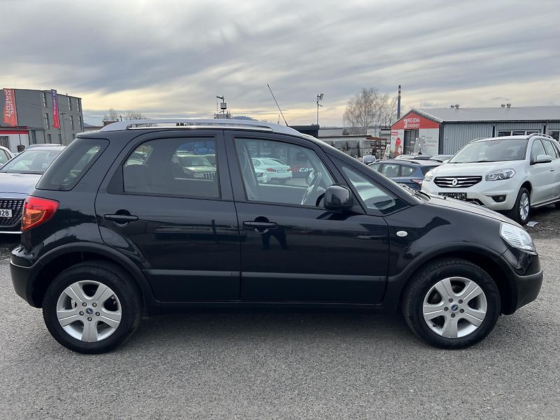 Fiat Sedici 1.9JTD 4x4 KLIMATIZACE ALU - fotka 8 z 40