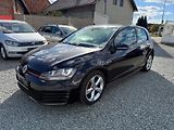 Volkswagen Golf 2.0 GTI - náhled 2