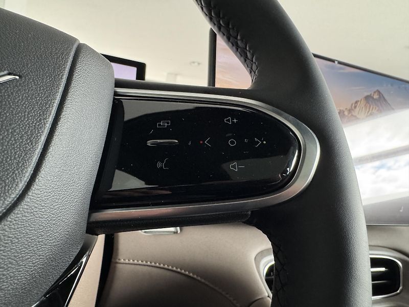 Chery Tiggo 8 (2026) 1,6T Unique FWD - fotka 30 z 57