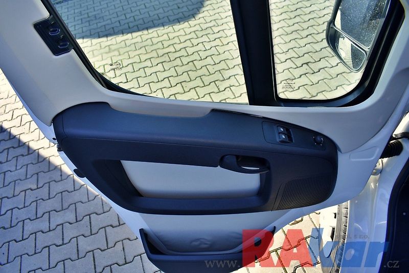 Citroën Ostatní (2015) Glücksmobil 742 - fotka 6 z 48