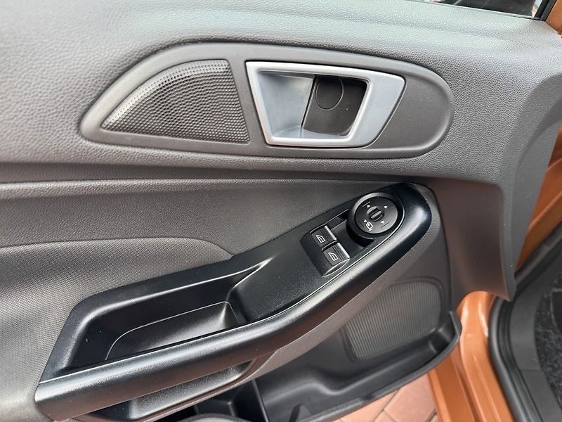 Ford Fiesta (2015) 1.25i Trend Klima LPG Rozvody - fotka 27 z 50