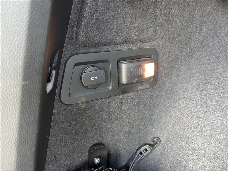 Škoda Karoq 2,0 TDI 110kW Style 4x4 - fotka 14 z 48
