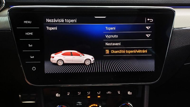 Škoda Superb L&K 147kW TDI 4x4 WEBA-PANO-TZ - fotka 35 z 50