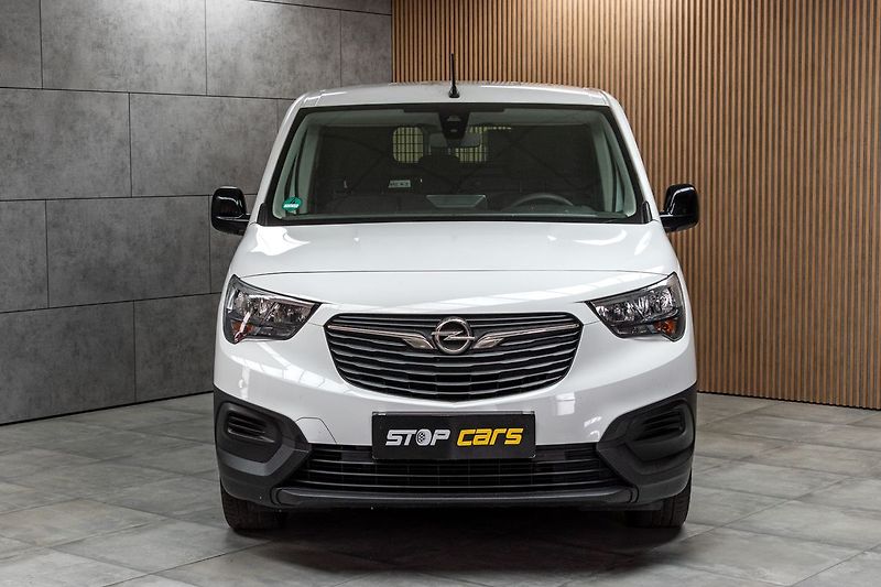 Opel Combo 1.5 CDTi TAŽNÉ*VESTAVĚNÁ DÍLNA - fotka 2 z 31