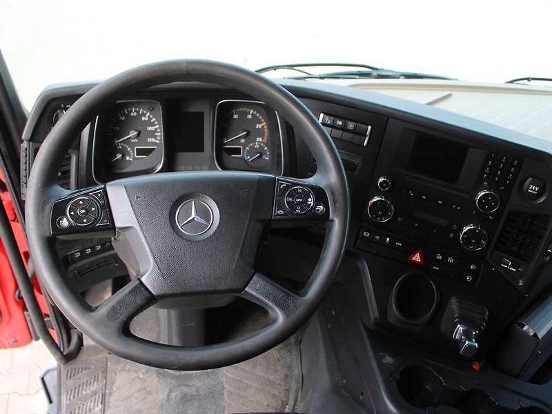 Mercedes-Benz ACTROS 1843, EURO 6, HYDRAULIK - fotka 9 z 17