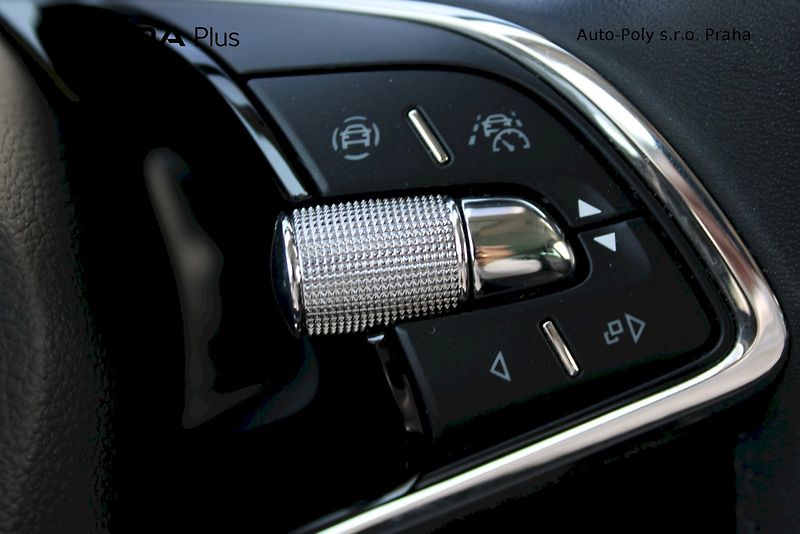 Škoda Superb (2023) 2.0 TDI 147 kW Style - fotka 12 z 25