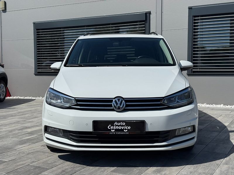 Volkswagen Touran (2017) Comfortline 2.0 TDI 110kW DSG - fotka 2 z 40