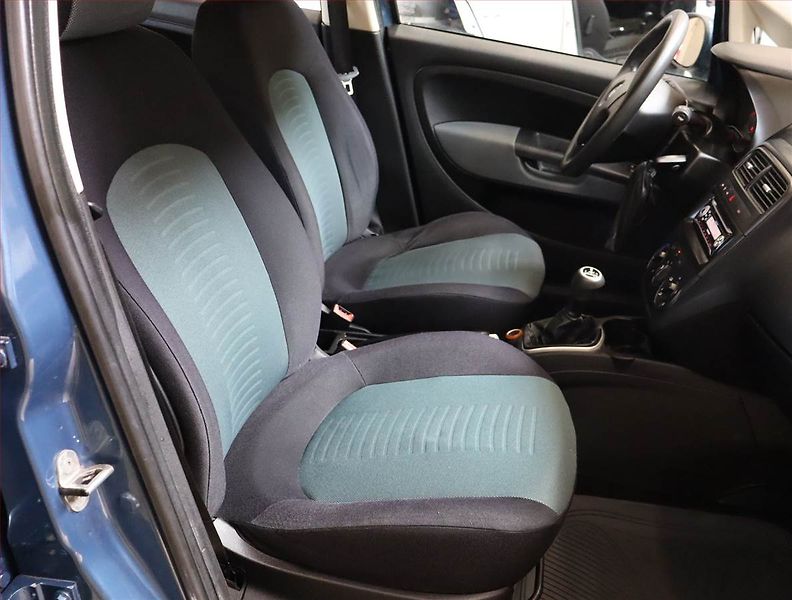 Fiat Punto (2007) 1.4, Automat, po STK - fotka 9 z 15