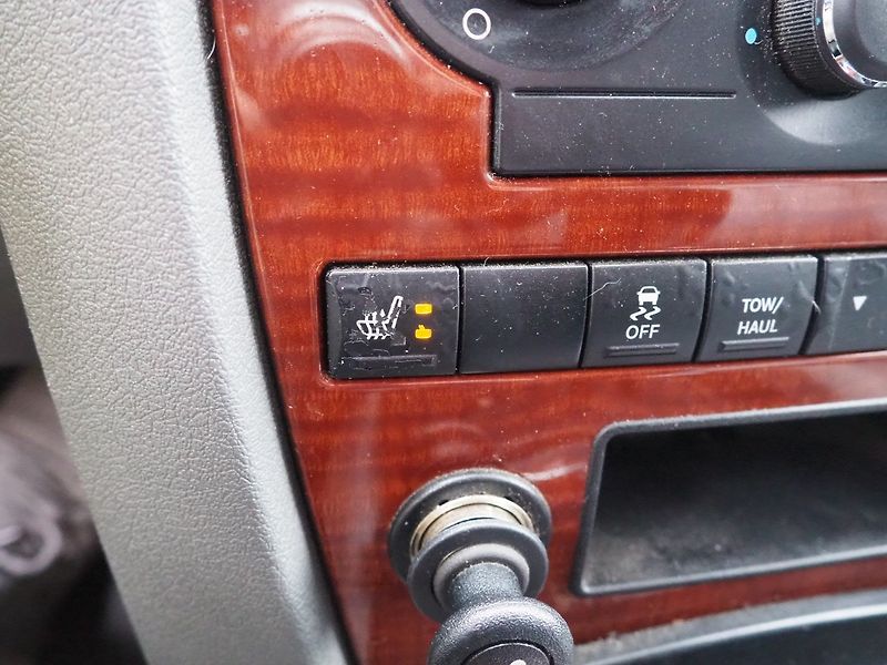 Jeep Grand Cherokee (2005) 4.7 Laredo, LPG - fotka 28 z 32