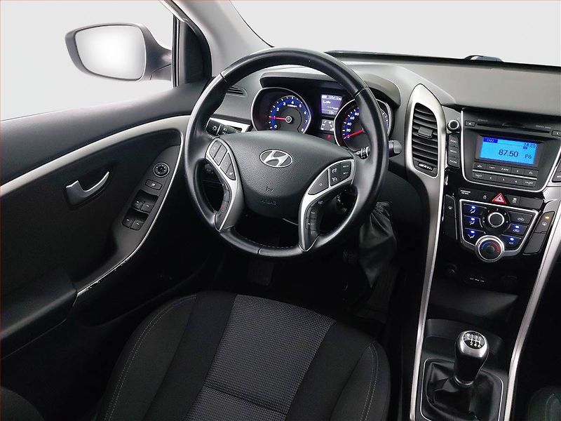 Hyundai i30 (2014) 1.6 MPI, ČR,1.maj, Serv.kniha - fotka 7 z 16