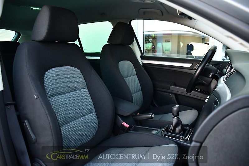 Škoda Superb 2,0TDi TAŽNÉ 2xKOLA - fotka 18 z 49