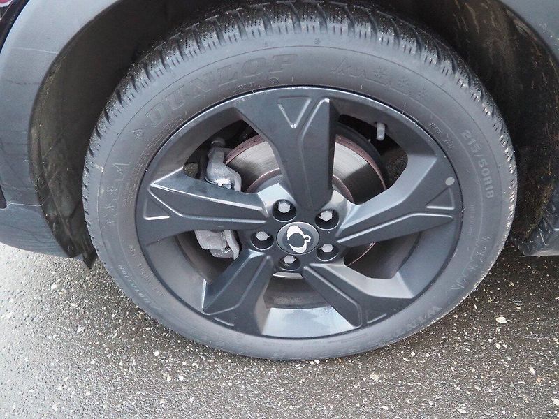 SsangYong Tivoli (2024) Grand, 1.5 T-GDI, Style+ - fotka 8 z 32