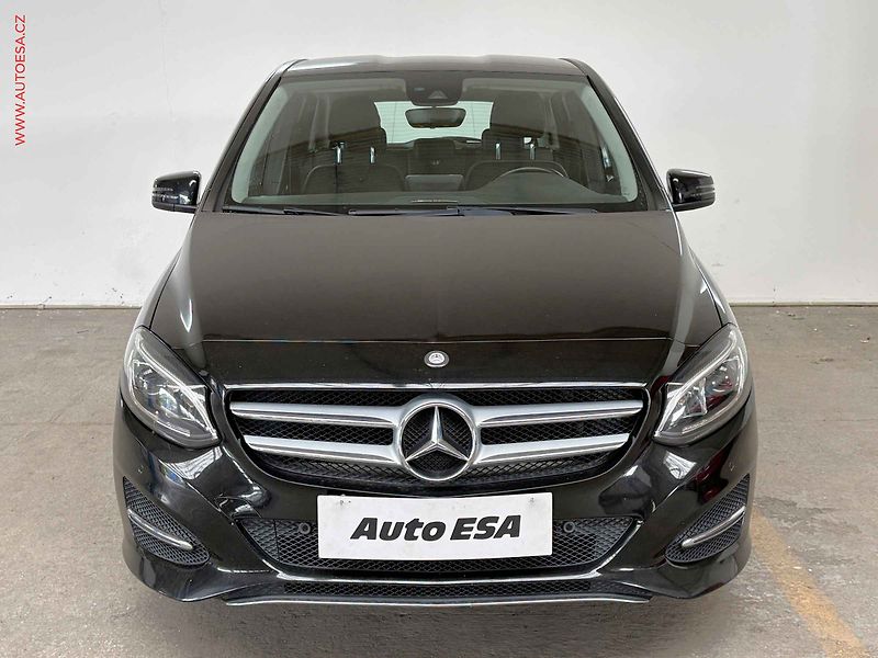 Mercedes-Benz Třídy B (2016) 2.2 CDi B200, AT, LED, navi - fotka 2 z 16