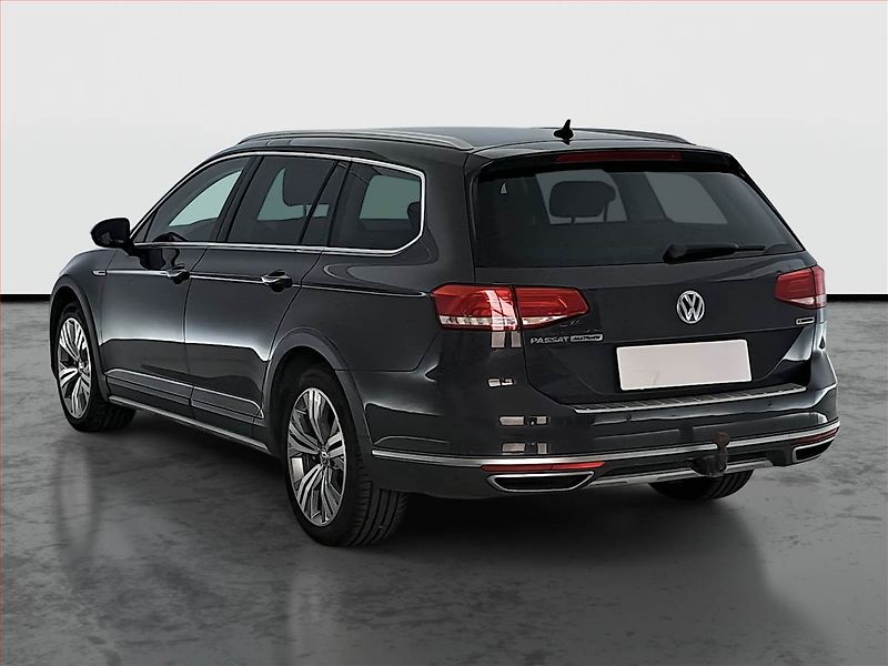 Volkswagen Passat (2018) Alltrack 2.0 BiTDI, 4X4 - fotka 4 z 18
