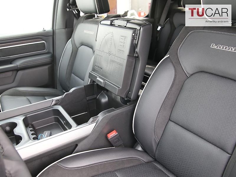 RAM 1500 (2026) Laramie 5.7 V8 HEMI 2026 - fotka 32 z 43