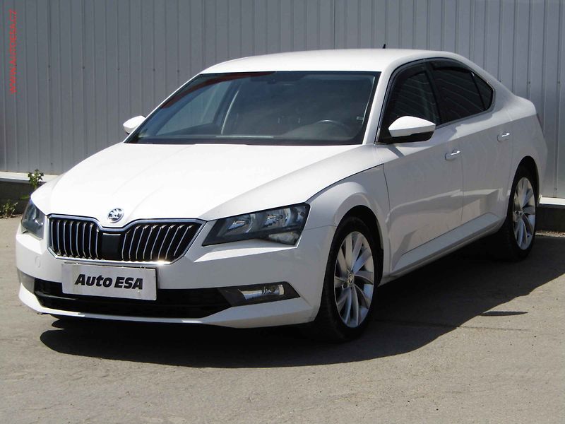 Škoda Superb (2019) 2.0TDi, ČR, Active - fotka 3 z 19