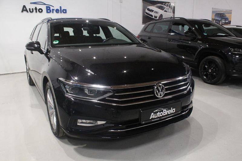 Volkswagen Passat (2020) 2.0TDI DSG Display Matrix - fotka 2 z 36