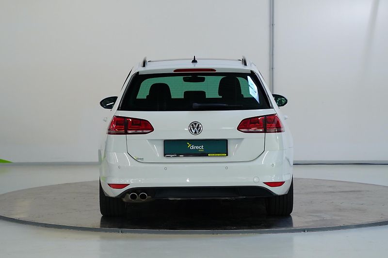 Volkswagen Golf - fotka 6 z 29
