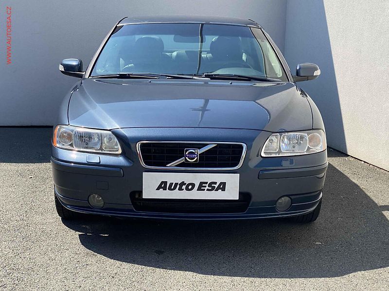 Volvo S60 (2010) 2.4i LPG, ČR, AT, kůže - fotka 2 z 18