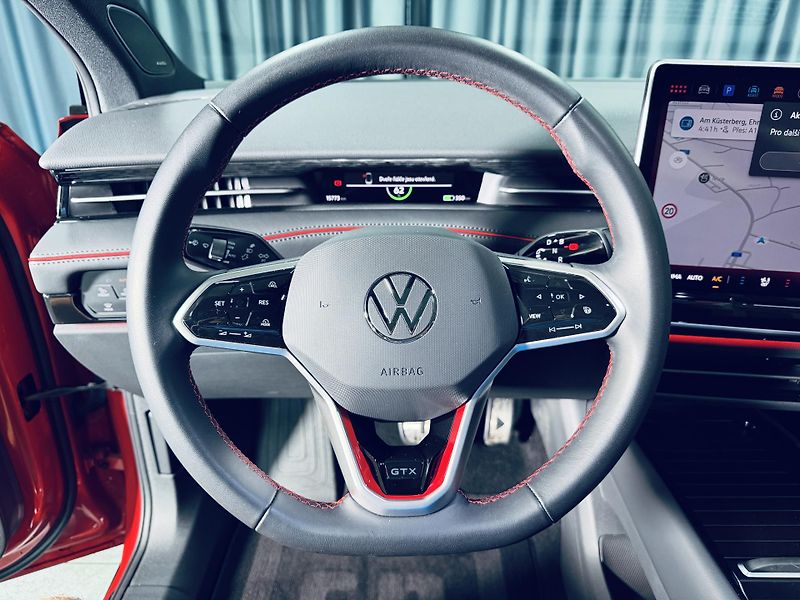 Volkswagen ID.7 (2025) GTX*4M*ZÁRUKA*TAŽNÉ*HEADUP*MAX - fotka 21 z 41