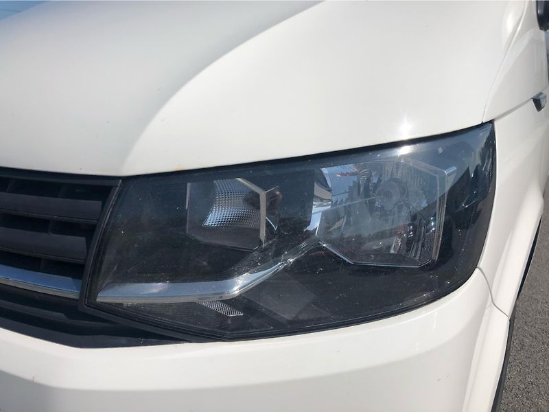 Volkswagen Transporter 2,0 TDI DSG 8 míst - fotka 22 z 26