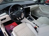 Volkswagen Passat 2,0 TDi,110kW,1majČR,Highline - náhled 9